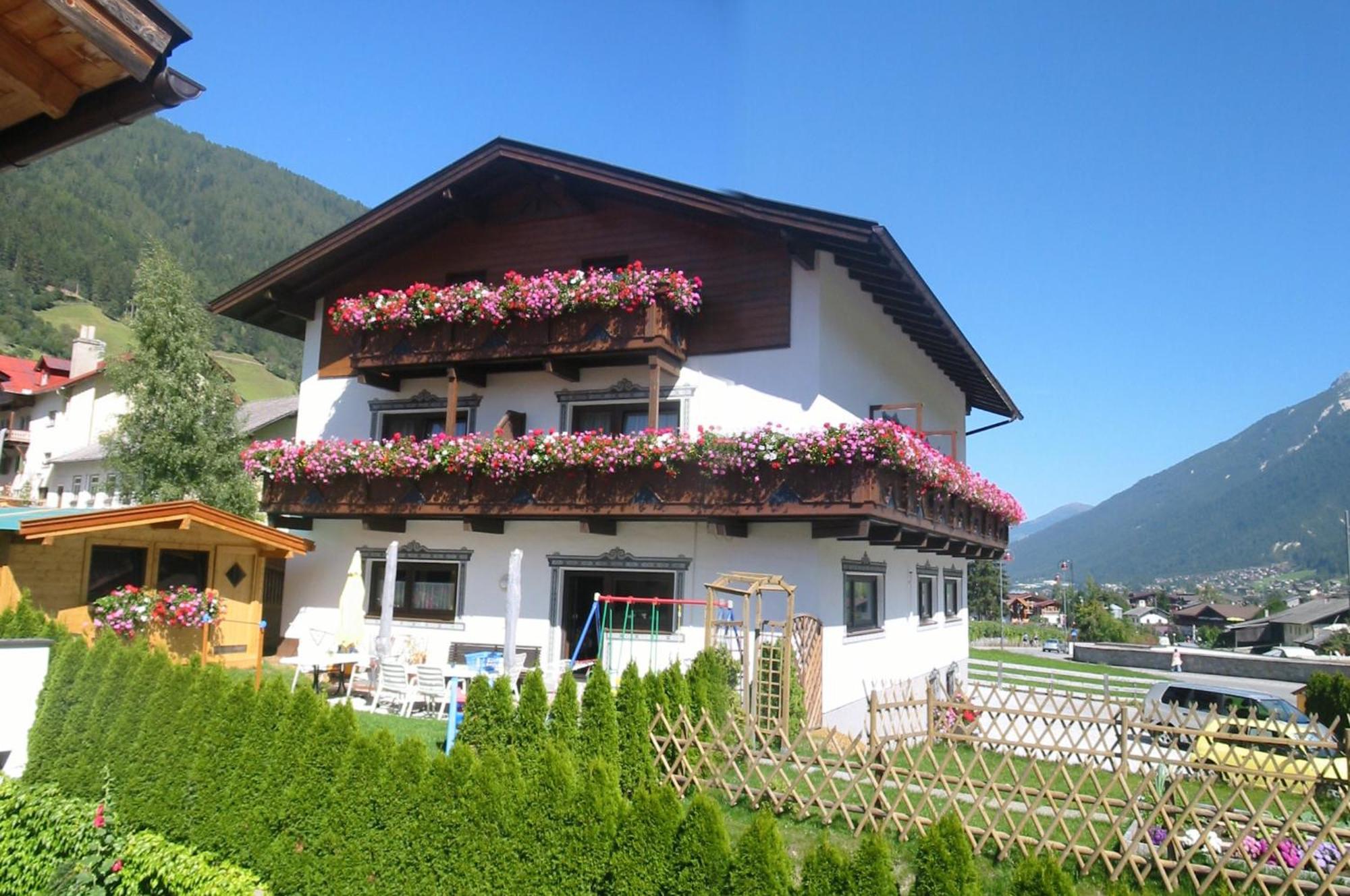 Pension Kristall Neustift im Stubaital Extérieur photo
